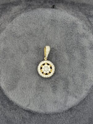 Փունջ մը ադամանդ