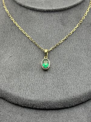 Կանաչ Օվալ կախազարդ