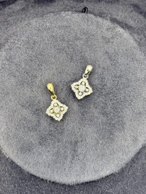 Աստղ կախազարդ