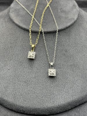 Քառակուսի կախազարդ